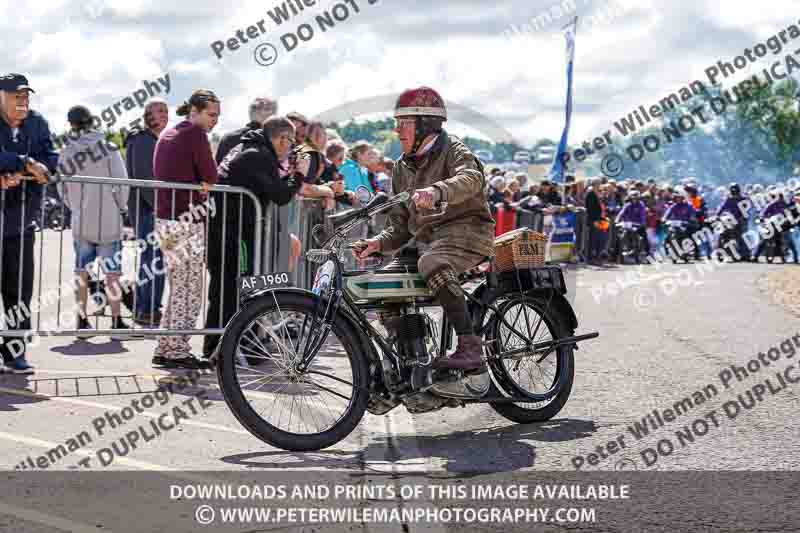 Vintage motorcycle club;eventdigitalimages;no limits trackdays;peter wileman photography;vintage motocycles;vmcc banbury run photographs